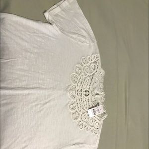 White t-shirt